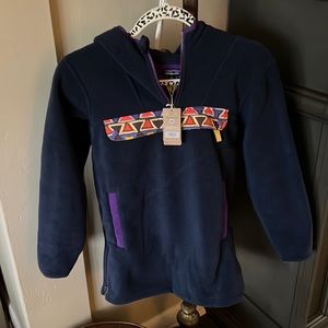 Patagonia kids size med fleece navy